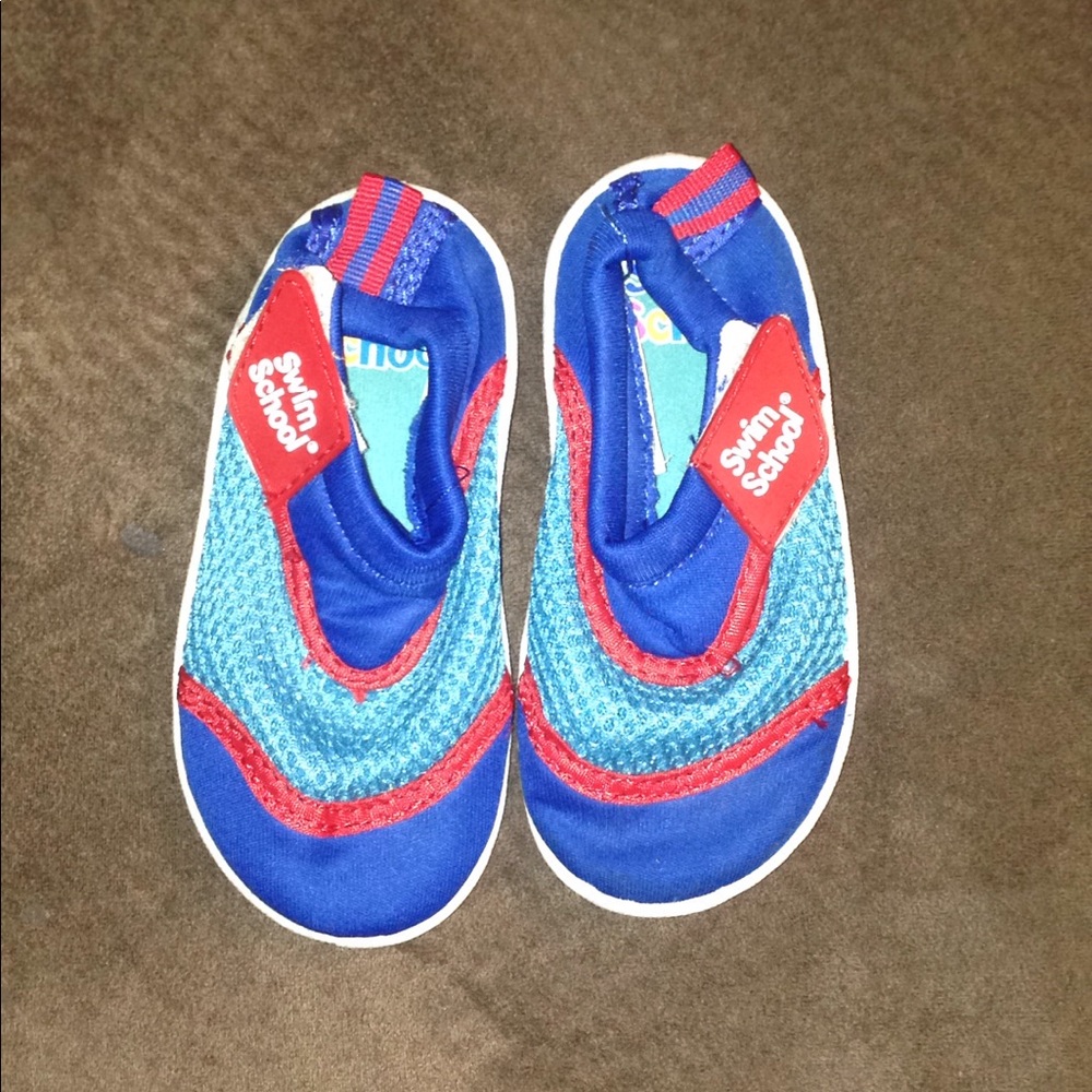 Boys swimming shoes
